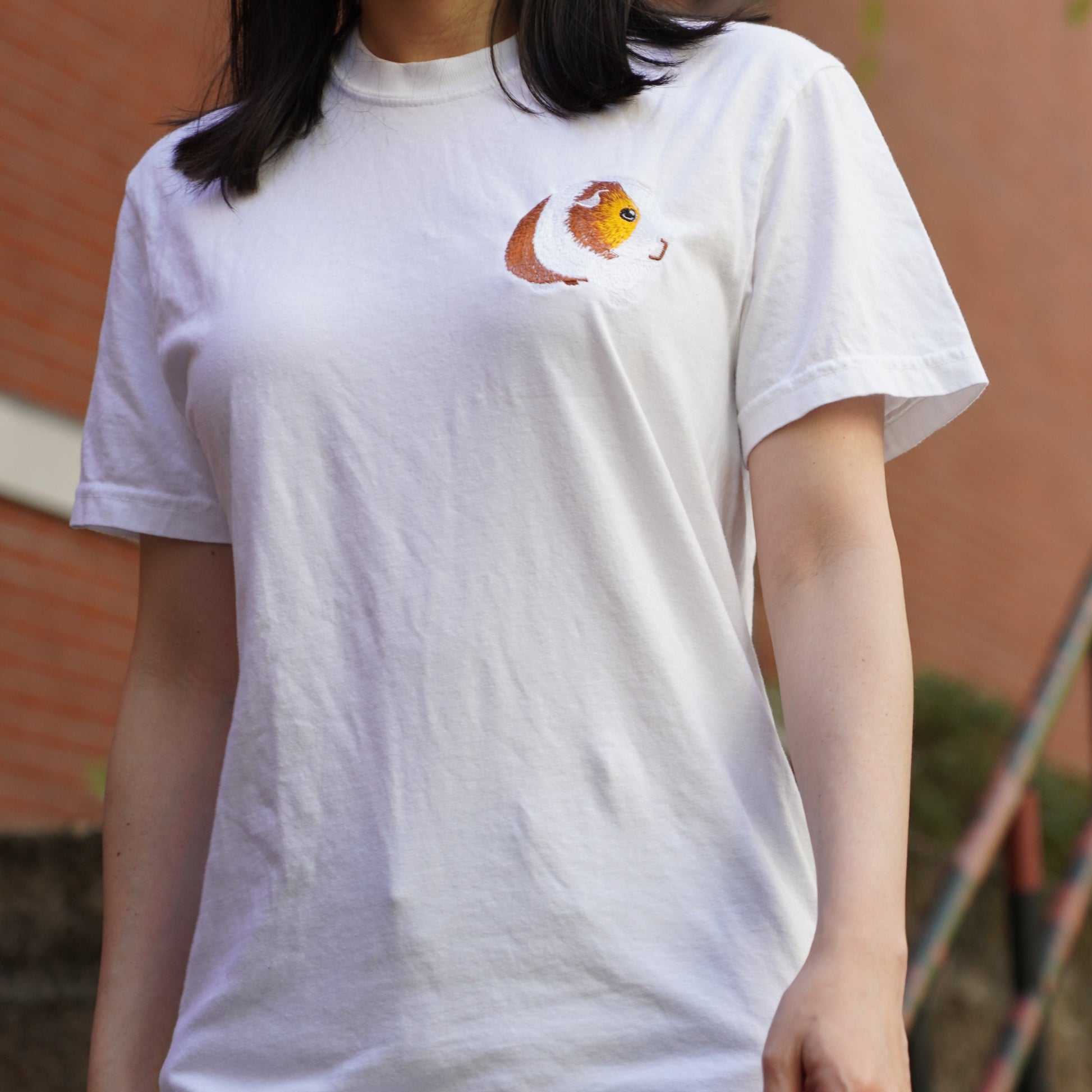 guinea pig embroidered t-shirt